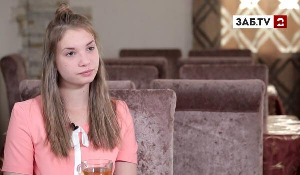 ЧЕЧНЯ. Cаша Писаренко - русская девочка, которую спасли чеченские врачи.
