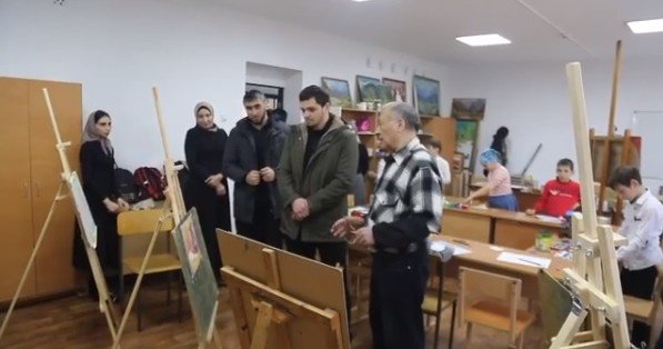 ЧЕЧНЯ. Мэр города Аргун Хас-Магомед Кадыров посетил учреждения дополнительного образования города Аргун.