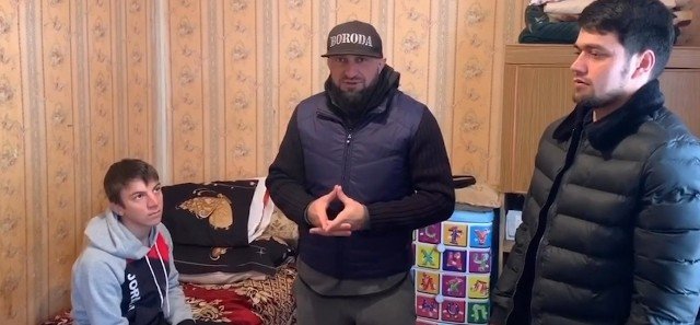 ЧЕЧНЯ. Рамзан Кадыров помог сироте инвалиду из Дагестана