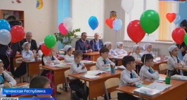 ЧЕЧНЯ. В чеченском селе Джалка открылись детсад и школа