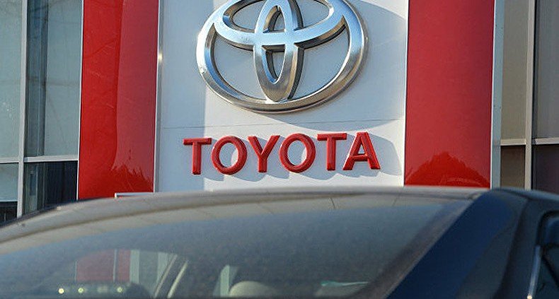 Honda и Toyota отзовут 6 млн автомобилей из-за проблем с подушками безопасности