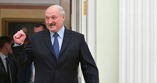 Лукашенко назвали самым популярным иностранным политиком у россиян