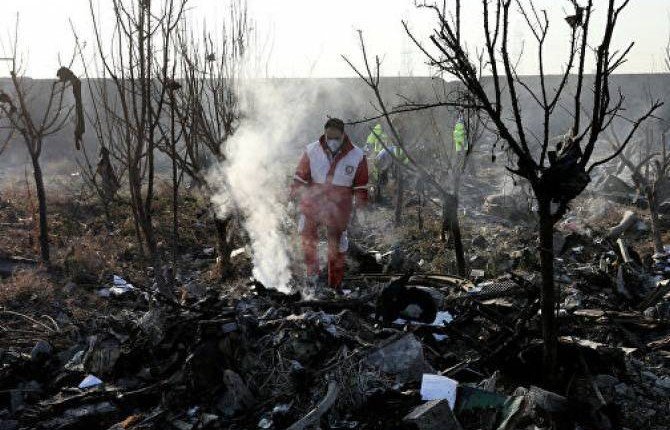 МИД Ирана окажет консульскую помощь семьям жертв сбитого Boeing