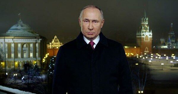 Путин пожелал россиянам мира, благополучия и процветания