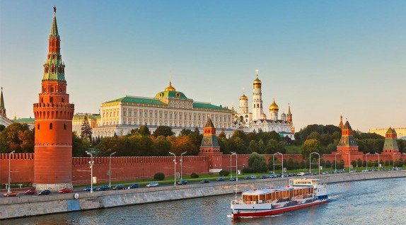 СМИ назвали возможные сценарии транзита власти в РФ в 2024 году
