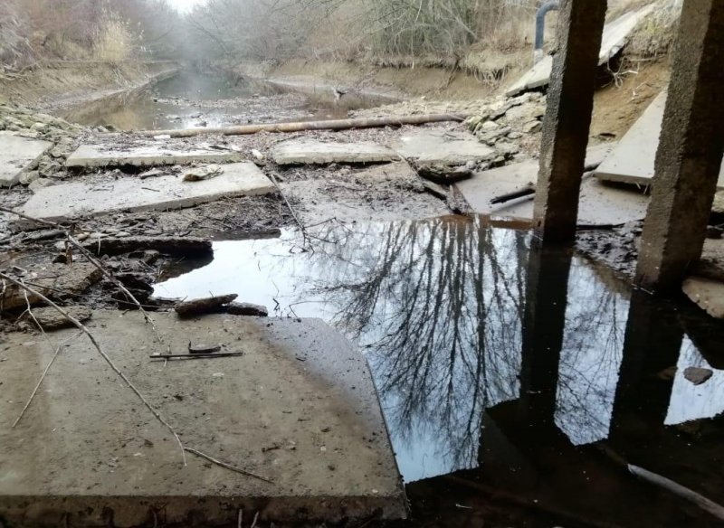 СТАВРОПОЛЬЕ. Жителей Ипатовского округа беспокоит аварийный мост через канал