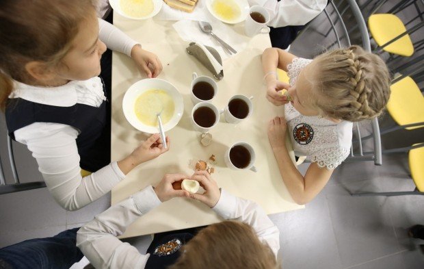 ВОЛГОГРАД. Губернатор проверит организацию питания школьников