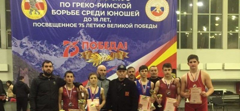 ЧЕЧНЯ. Юные чеченские борцы с успехом выступили в Северной Осетии