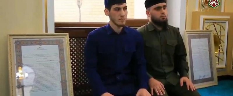 ЧЕЧНЯ. Двое чеченских хафизов стали обладателями иджазы