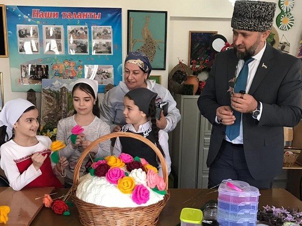 ЧЕЧНЯ. «Единая Россия» в Чечне подняла вопрос детских школ искусств