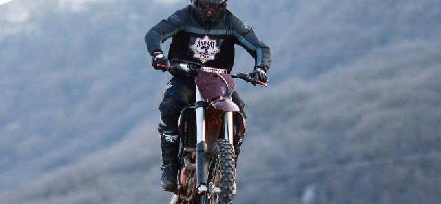 ЧЕЧНЯ. Команда «Akhmat FMX» покорит Эльбрус на мотоцикле