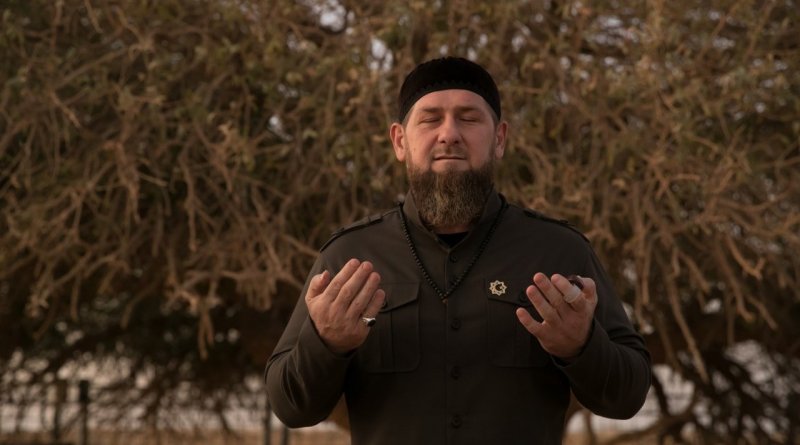 ЧЕЧНЯ. Рамзан Кадыров поздравил мусульман с наступлением Священного месяца Раджаб
