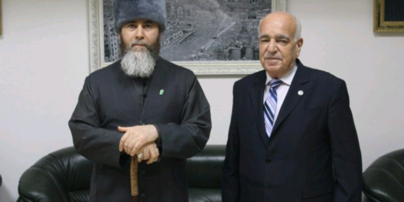 ЧЕЧНЯ. Салах Межиев и Абдуррахман Наасан обсудили вопросы восстановления мечетей в Сирии