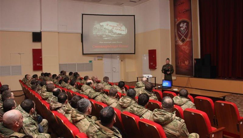 ЧЕЧНЯ. Военнослужащие грозненского соединения Росгвардии почтили память защитников Сталинграда