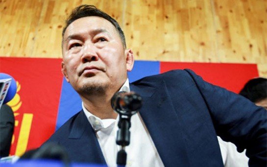 Монголия подтвердила помещение президента страны на карантин