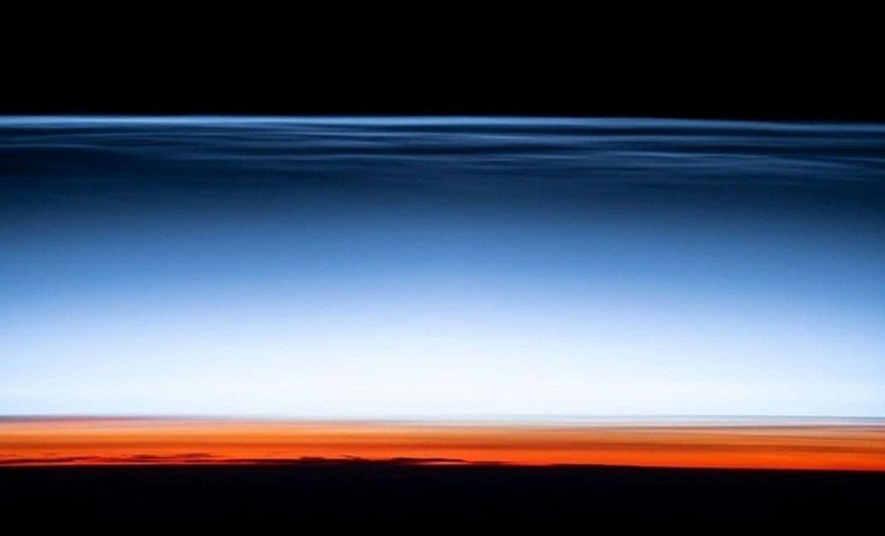 NASA с орбиты МКС показало самые высокие облака