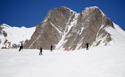 Российская туристка погибла при сходе лавины в Грузии