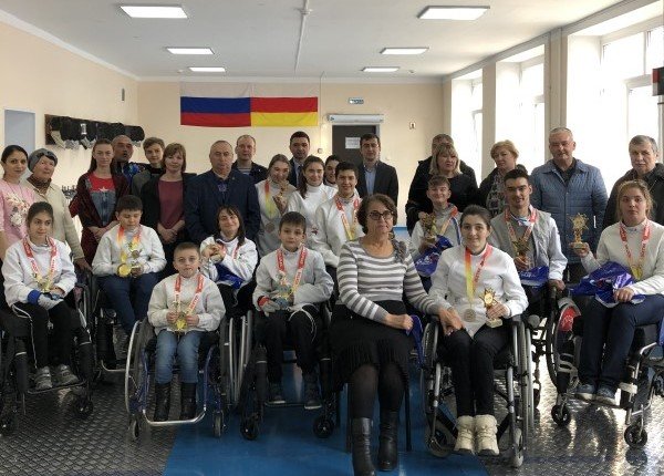 С. ОСЕТИЯ. Турнир по фехтованию прошел во Владикавказе в рамках партийного проекта «Единая страна – доступная среда»