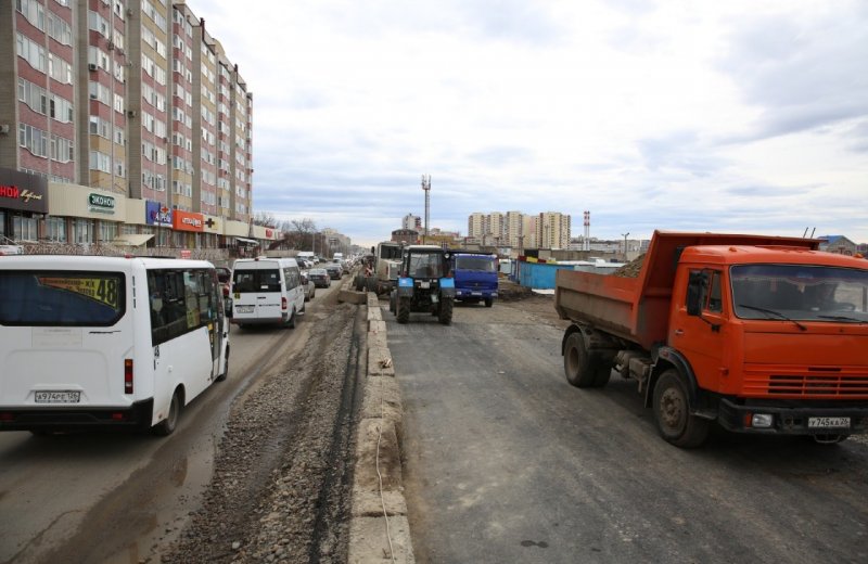 СТАВРОПОЛЬЕ. Реконструкция улицы 45 Параллель в Ставрополе завершится к лету