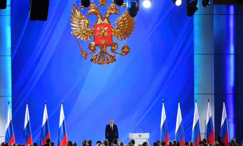 ВЦИОМ: россияне поддерживают поправки в Конституцию