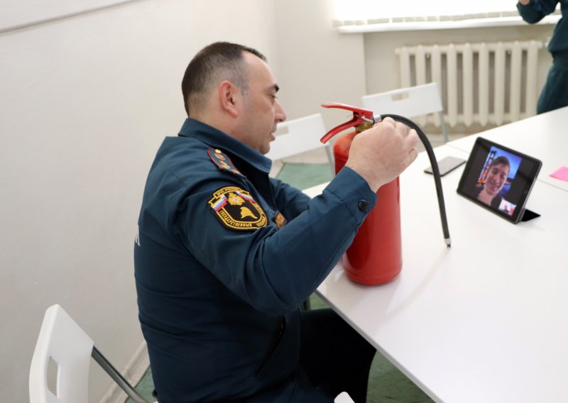 ЧЕЧНЯ. МЧС проводит для чеченских школьников онлайн-уроки безопасности