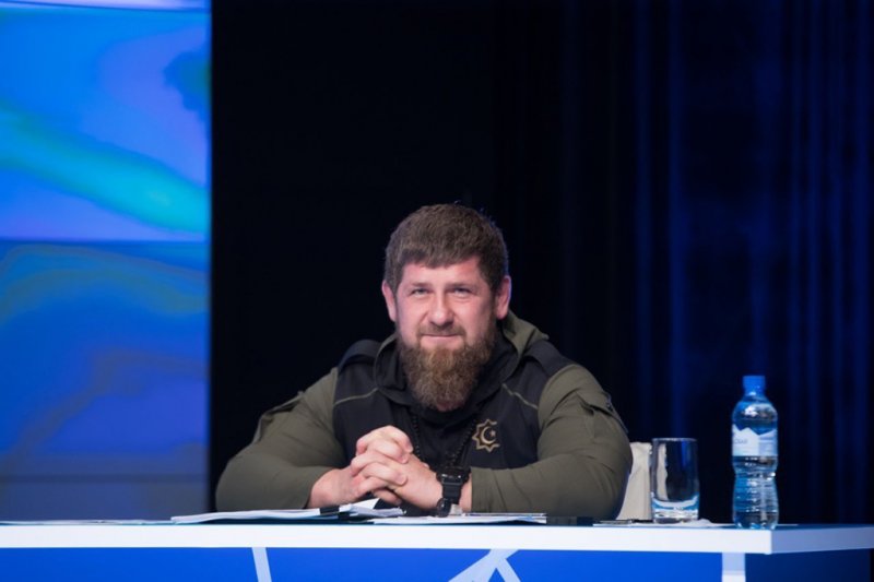 ЧЕЧНЯ. Р. Кадыров: Граждане России будут в  короткие сроки вывезены из ОАЭ