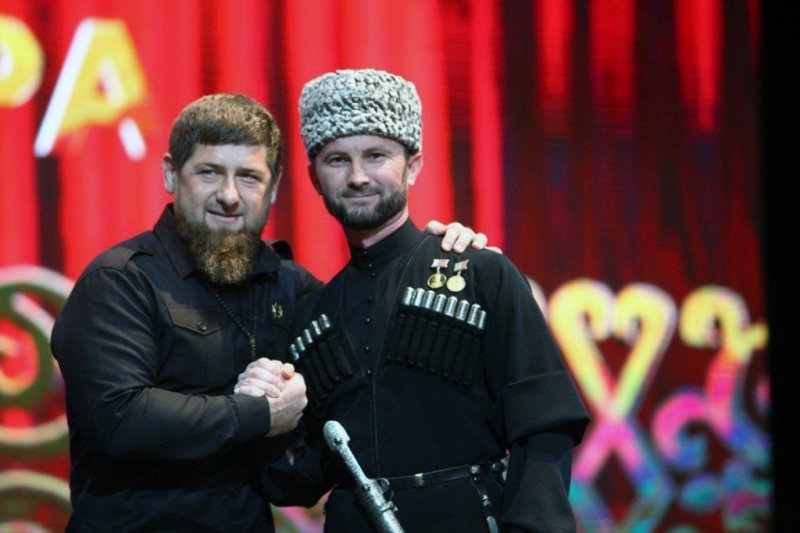 ЧЕЧНЯ. Р. Кадыров поздравил работников культуры с праздником