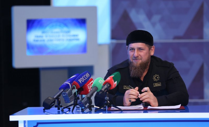 ЧЕЧНЯ. Рамзан Кадыров поздравил ЧГТРК "Грозный" с 17-летием