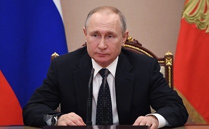 Путин создал рабочую группу по борьбе с коронавирусом