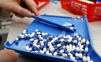 Россиянам разрешили ввозить в страну незарегистрированные лекарства