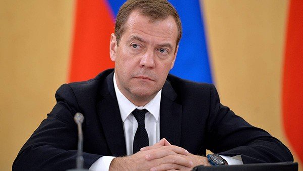С. ОСЕТИЯ. Медведев: Поправки к Конституции ставят во главу угла интересы россиян