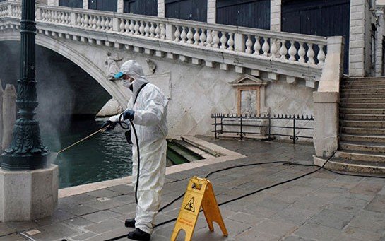Власти Италии заявили, что эпидемия коронавируса еще не достигла пика