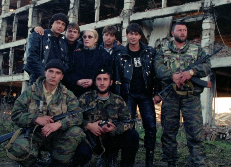 ЧЕЧНЯ. Как это было. Лихие 90-е: группа "На-На" в мятежной Чечне. (Видео)