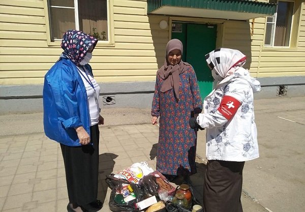 ЧЕЧНЯ. Партийцы «Единой России» участвуют в благотворительности по оказанию продуктовой помощи малоимущим семьям
