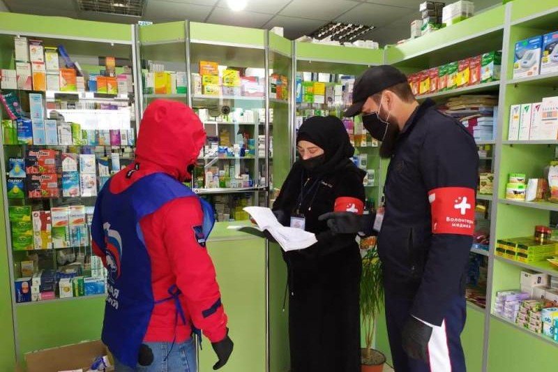 ЧЕЧНЯ. Волонтеры не выявили нарушений в работе аптек и продуктовых магазинов Чеченской Республики