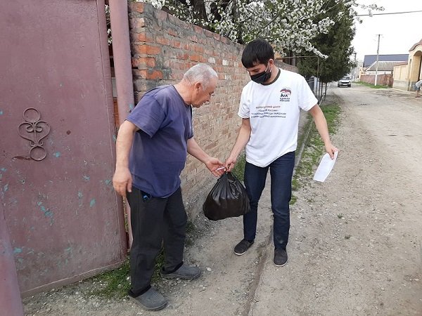 ЧЕЧНЯ. Волонтеры помогли с установкой временных постов для мобилизованных сотрудников правоохранительных органов