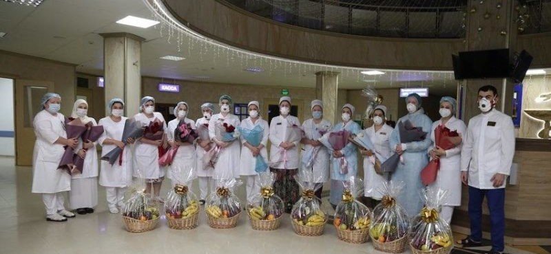 ЧЕЧНЯ. Врачи и медсестры ЧР, борющиеся с COVID-19, получили подарки от Рамзана Кадырова