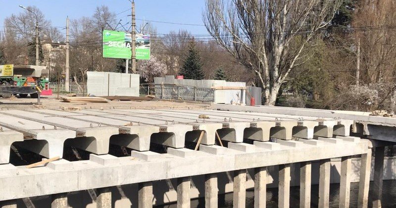 КРЫМ. Мост на улице Гагарина открыли для транспорта