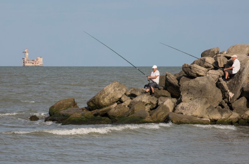 ДАГЕСТАН. В Каспийском море на два месяца запретили вылов рыбы