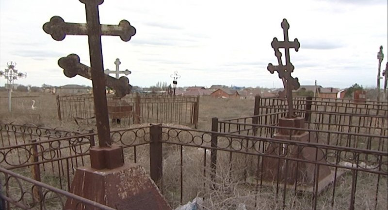 АСТРАХАНЬ. В Астрахани продлили запрет на посещение кладбищ