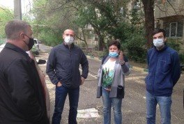 АСТРАХАНЬ. В праздничные дни в Астрахани продолжается благоустройство