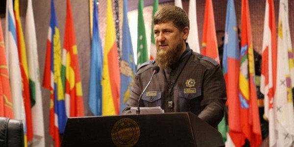 ЧЕЧНЯ.  Кадыров перенес сроки отчета о доходах чеченских госслужащих