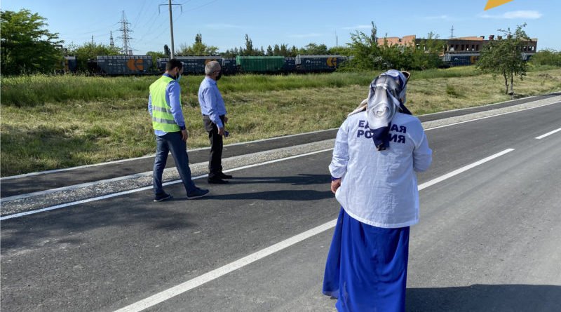 ЧЕЧНЯ.  Общественники в Аргуне провели мониторинг объектов дорожного нацпроекта 2019 — 2020 гг.
