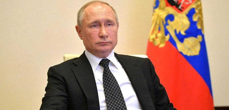 ЧЕЧНЯ. Путин отчитал чиновников за "бюрократическую канитель"