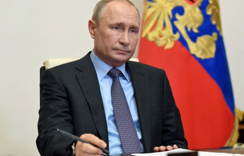 ЧЕЧНЯ. Путин раскритиковал реализацию выплат медработникам