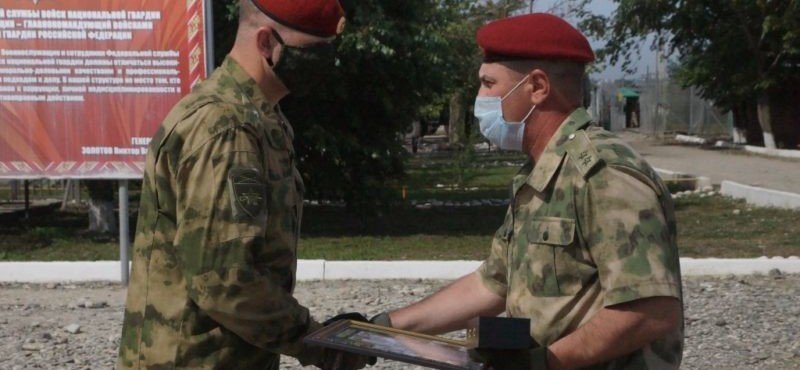 ЧЕЧНЯ. В ОГВ на Северном Кавказе поздравили военнослужащих с окончанием служебной командировки