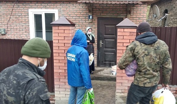 ЧЕЧНЯ. Волонтерский центр Чеченской Республики: доставка продуктовой помощи производится ежедневно