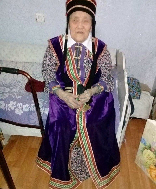 КАЛМЫКИЯ. В Калмыкии от COVID-19 выздоровела 90-летняя пациентка