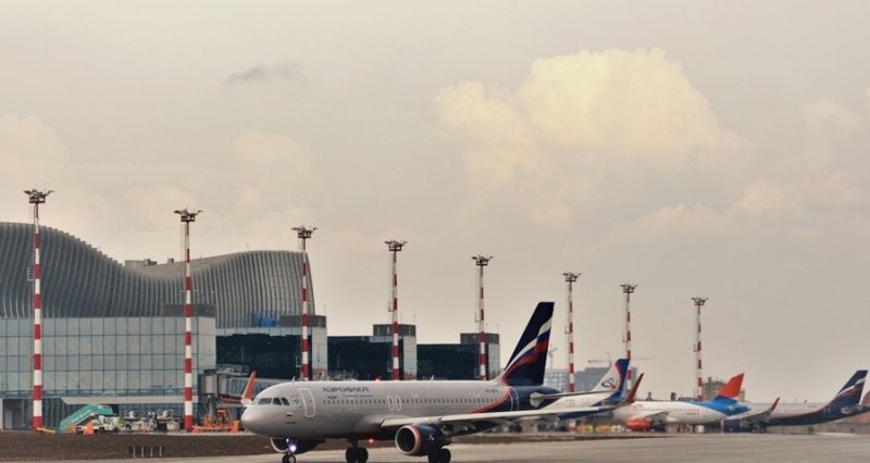 КРЫМ. Полицейские задержали в аэропорту Симферополя нетрезвого авиадебошира