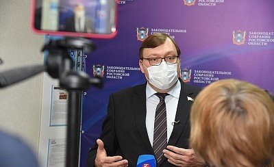 РОСТОВ. Александр Ищенко: 7 из 13 инициатив донских депутатов учли на федеральном уровне